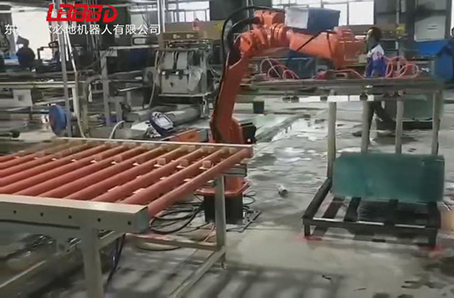 臂展1850負(fù)載20公斤機(jī)器人玻璃搬運(yùn)案例視頻